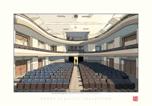 L'appel du Large - Cinéma-Théâtre abandonné - Italy - Hahnemühle Photo Rag Bright White 310 g / 100% coton. par Francis Meslet, Édition en vente sur Singulart