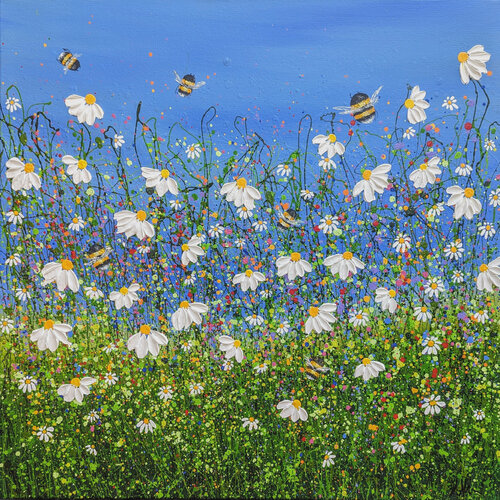 Bee utiful Daisy Meadow di Lucy Moore, Pittura in vendita su Singulart