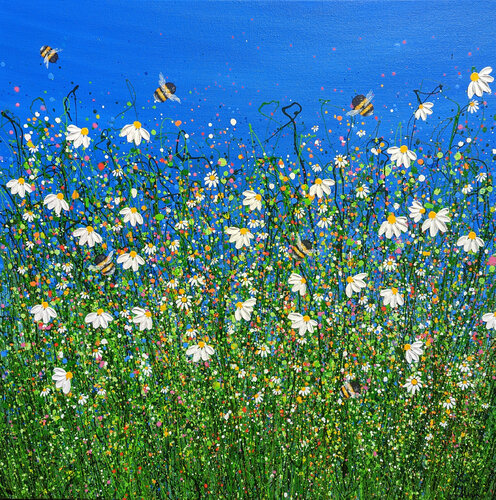 Bee utiful Daisy Meadow #2 di Lucy Moore, Pittura in vendita su Singulart