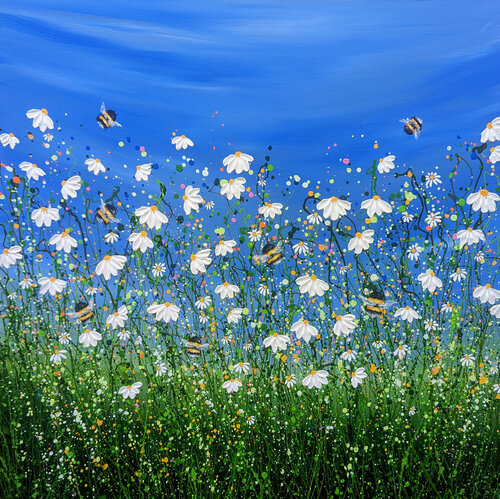 Bee utiful Daisy Meadow #4 di Lucy Moore, Pittura in vendita su Singulart