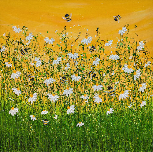 Bee utiful Sunny Dawn #2 van Lucy Moore, Schilderij te koop op Singulart