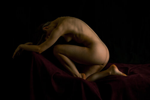 Karina art posing de Viacheslav Haidei, Fotografía a la venta en Singulart