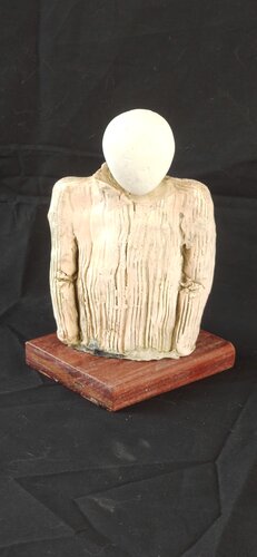 Retour aux Origines / L'homme sans visage von JOELLE LAGIER, Skulptur kaufen auf Singulart