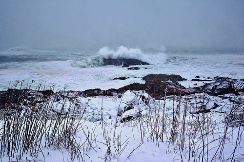 Breaking Wave in Nor' Easter, Gloucester James Rae