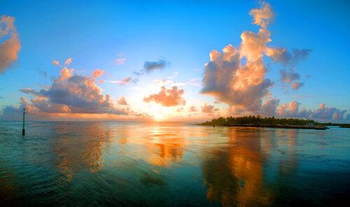 Coucher de soleil à Manihi di Claude de JOUVANCOURT, Fotografia in vendita su Singulart