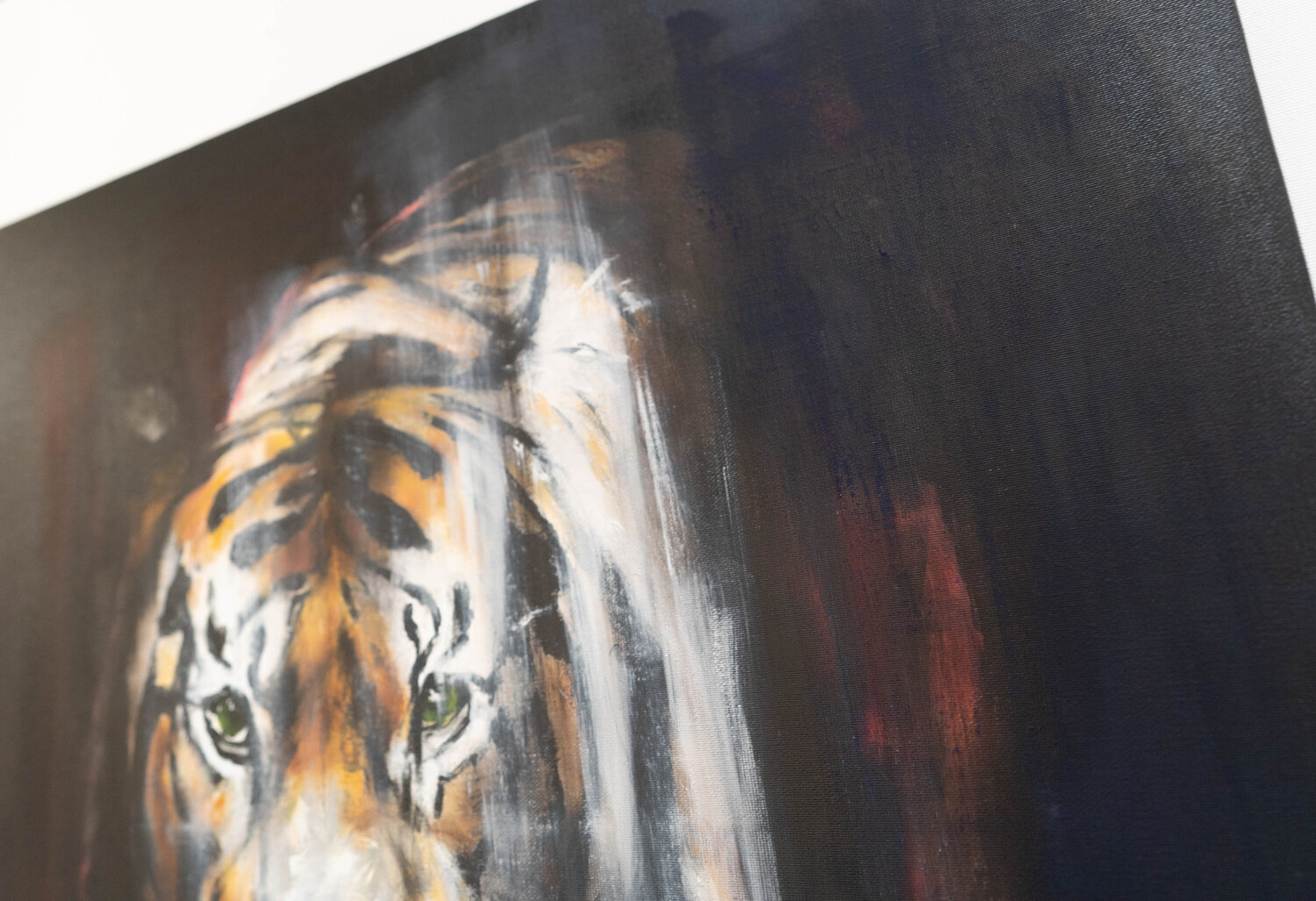 Tiger de Tomoya Nakano (2023) : Peinture Acrylique, Huile sur Toile -  Singulart, image size:1500x1027