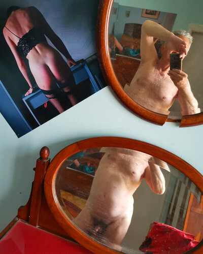 A utoportrait de l'auteur en compagnie, Pauilhac di Jean-Robert Franco, Fotografia in vendita su Singulart