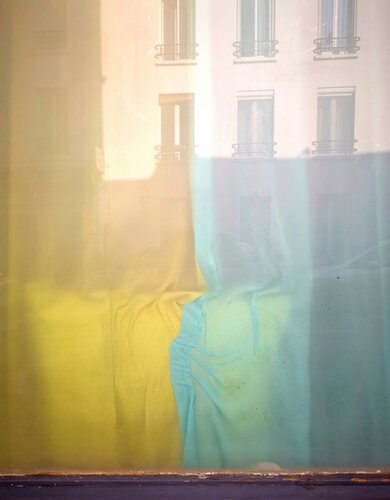 Paris voilé van Jean-Robert Franco, Fotografie te koop op Singulart