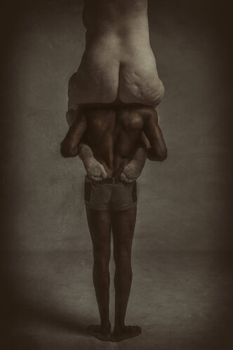 To Behave one von Henk Bleeker, Fotografie kaufen auf Singulart