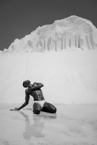 A DEAL WITH GOD van Giandomenico Veneziani, Fotografie te koop op Singulart