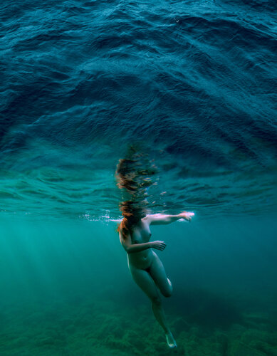 Within the line #09 di Beatriz Minguez de Molina, Fotografia in vendita su Singulart