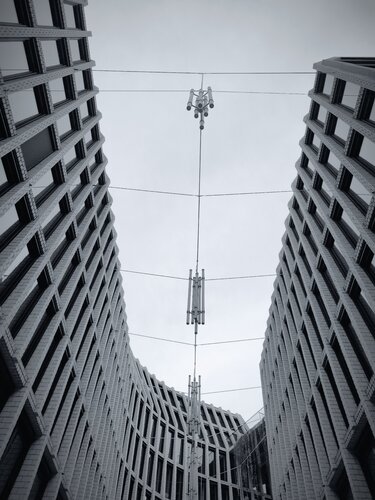 Neue Tacheles by David Söllner, 사진 for Sale on Singulart