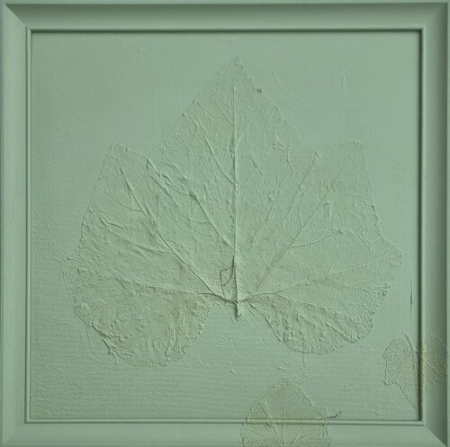 When Leaves Play Maira Rībena