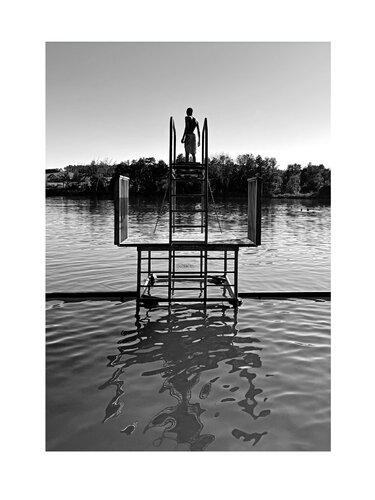 Boy on diving tower I Switzerland von Marijon Walter, Fotografie kaufen auf Singulart