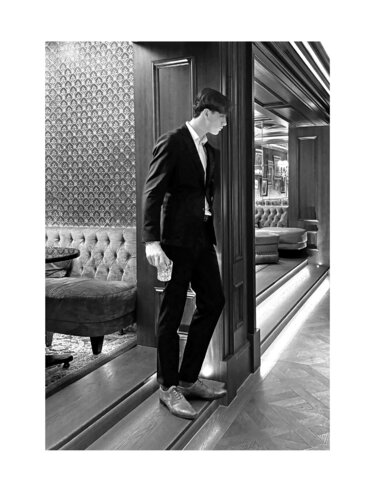 Nineteen I Munich van Marijon Walter, Fotografie te koop op Singulart