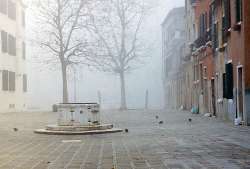 Campiello a Venezia by Gianfranco Memmi, Photography for Sale on Singulart
