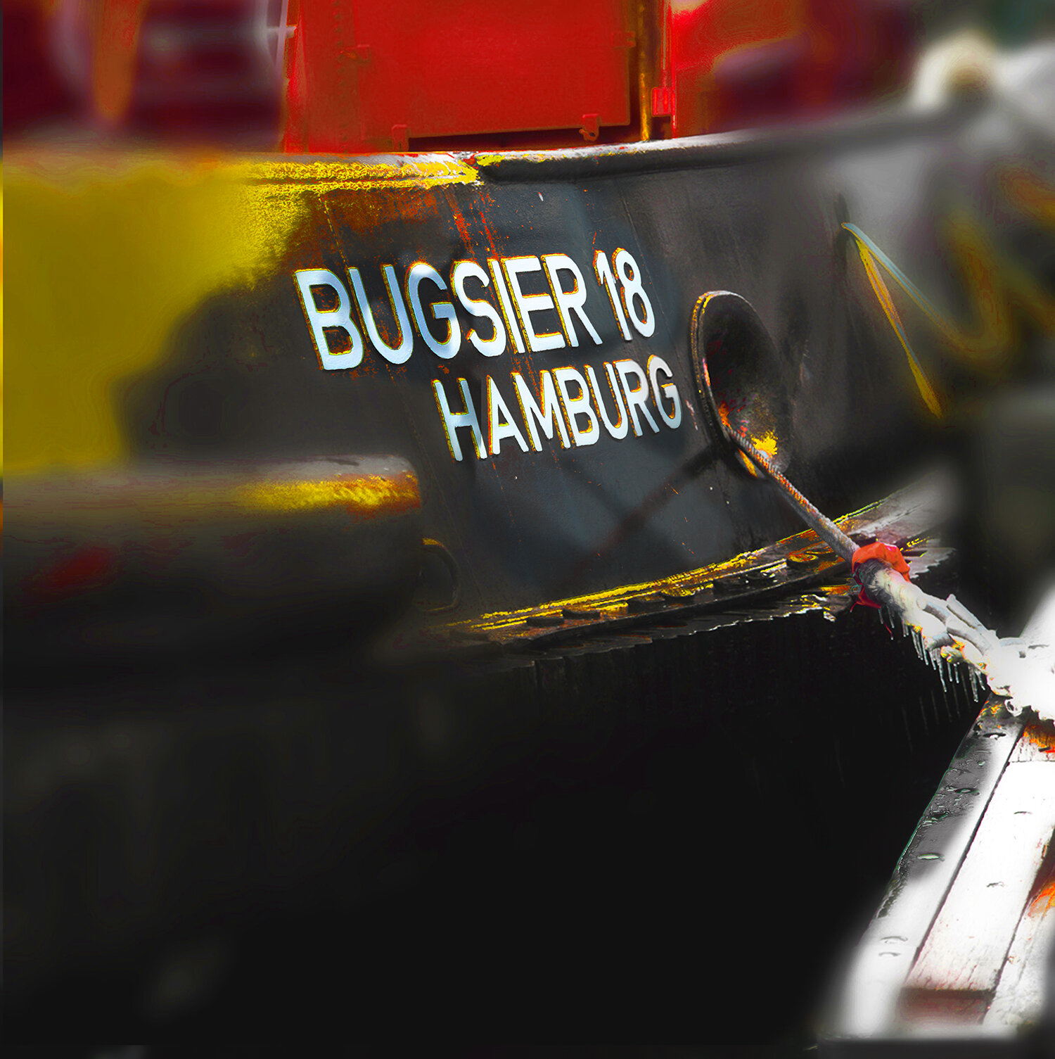 Bugsier 18 in red and yellow