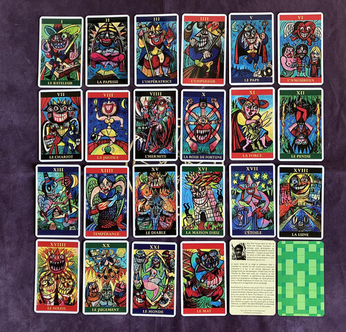 Le Tarot de Saint-Etienne - 22 arcanes (14,5x9cm) dans une boite de 10x15cm + une carte explicative. di Gilles Pierre, Opera su carta in vendita su Singulart