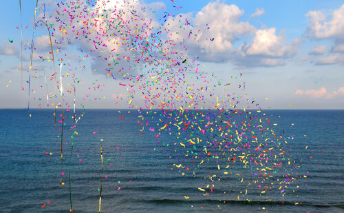 Confettical landscape # 10 de Yigal Pardo, Fotografía a la venta en Singulart