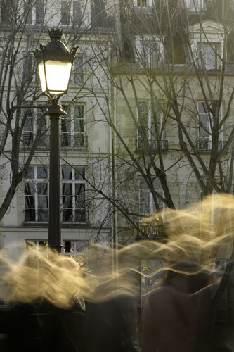 Ondulations van Robert Bared, Digitaal te koop op Singulart