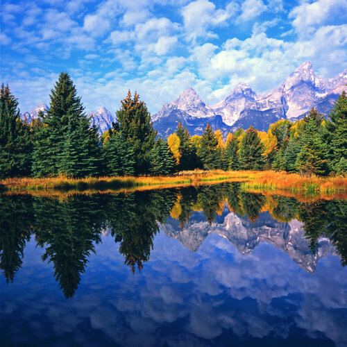 Grand Teton Reflections by Alex Cassels, 사진 for Sale on Singulart