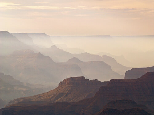 Smoky Canyon di Alex Cassels, Fotografia in vendita su Singulart