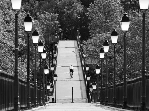 La Passerelle de l'Avre by Alex Cassels, 사진 for Sale on Singulart