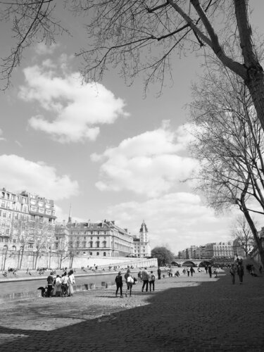Springtime Paris di Alex Cassels, Fotografia in vendita su Singulart