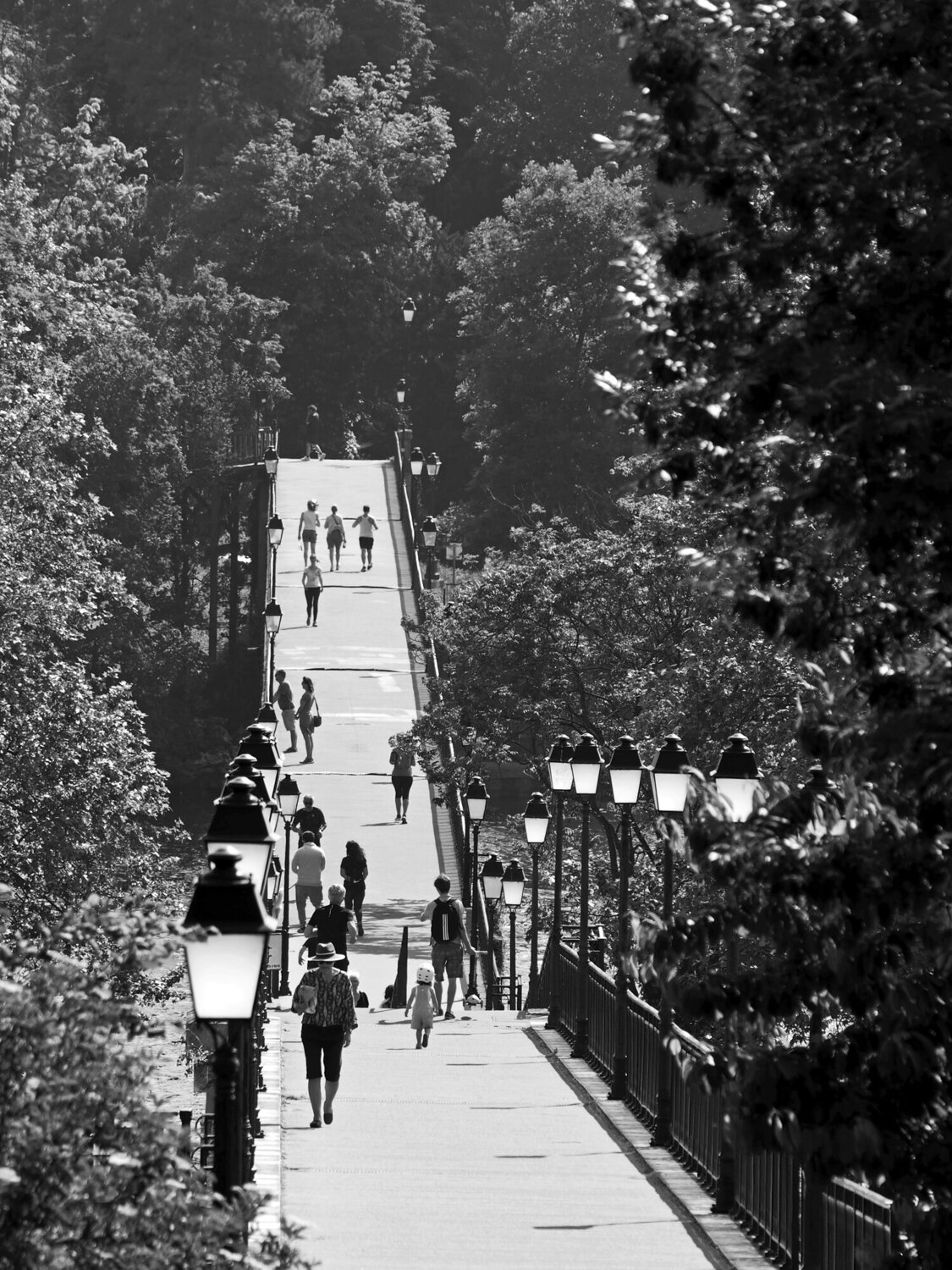 La Passerelle de l'Avre Alex Cassels