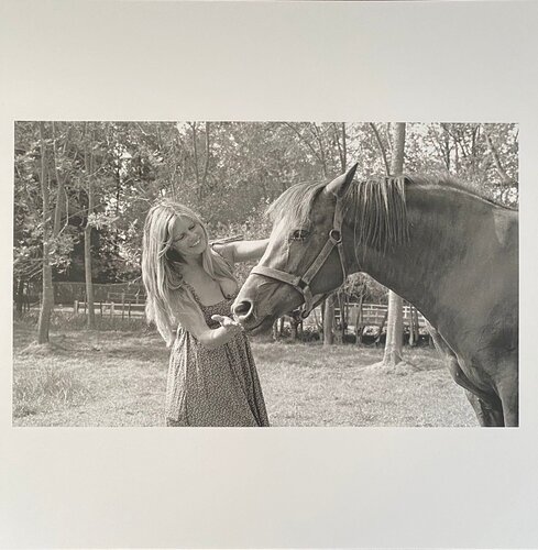 Brigitte Bardot van Léonard de Raemy, Fotografie te koop op Singulart
