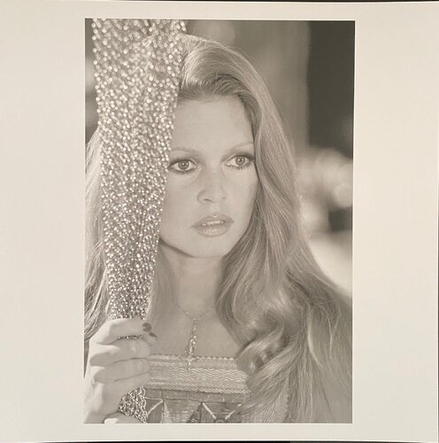 Brigitte Bardot di Léonard de Raemy, Fotografia in vendita su Singulart