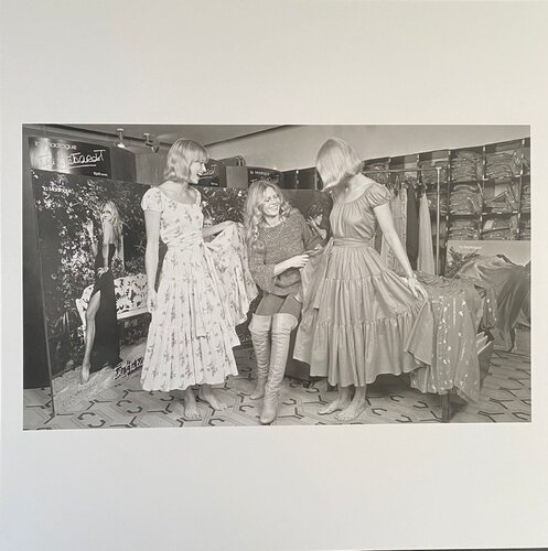 Brigitte Bardot van Léonard de Raemy, Fotografie te koop op Singulart