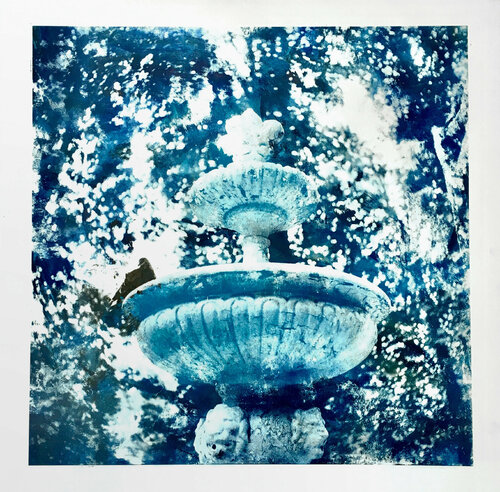 Fragment of fountain n20 van Valeriya Tarasenko, Fotografie te koop op Singulart
