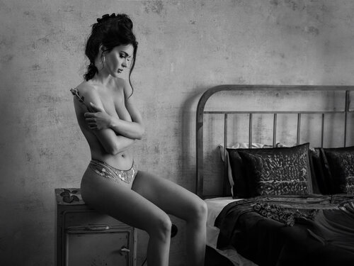 L´Hotel IV von Joachim Bergauer, Fotografie kaufen auf Singulart