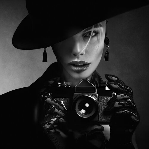 The Click Before the Silence Joachim Bergauer