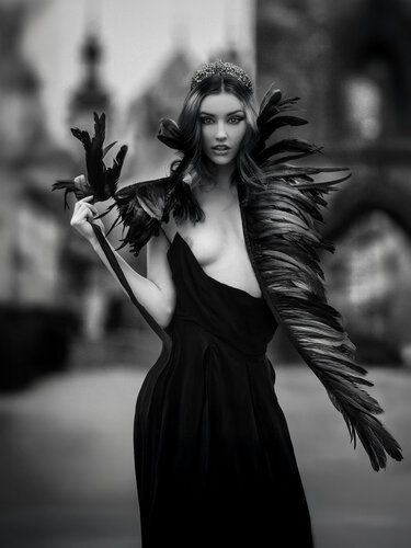 Königin der Schatten di Joachim Bergauer, Fotografia in vendita su Singulart