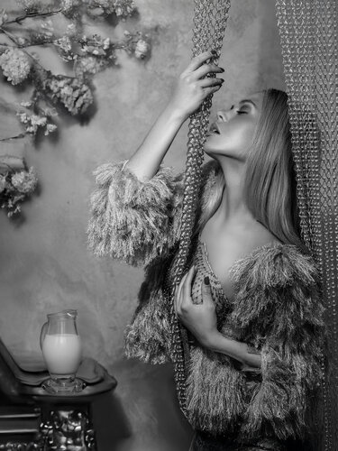 Milk & Chains von Joachim Bergauer, Fotografie kaufen auf Singulart