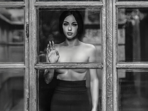 L´Hotel XXI_The Silent Guest van Joachim Bergauer, Fotografie te koop op Singulart