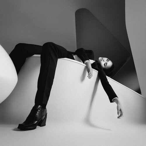 Noir – Suspended Gravity Joachim Bergauer