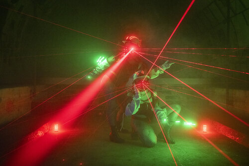 Lasershow 01 van Peter Cech, Fotografie te koop op Singulart