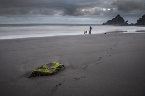 Alone onthe beach 60x90 cm Peter Cech