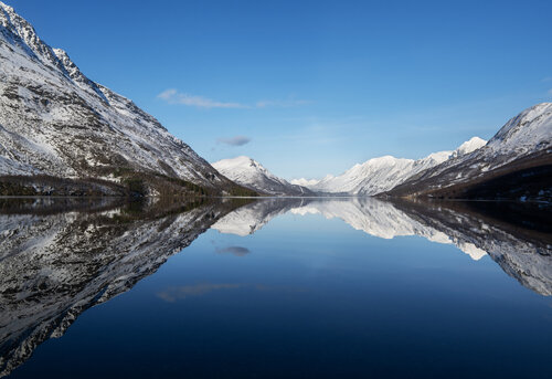 Mirror of winter  70x100 cm Peter Cech