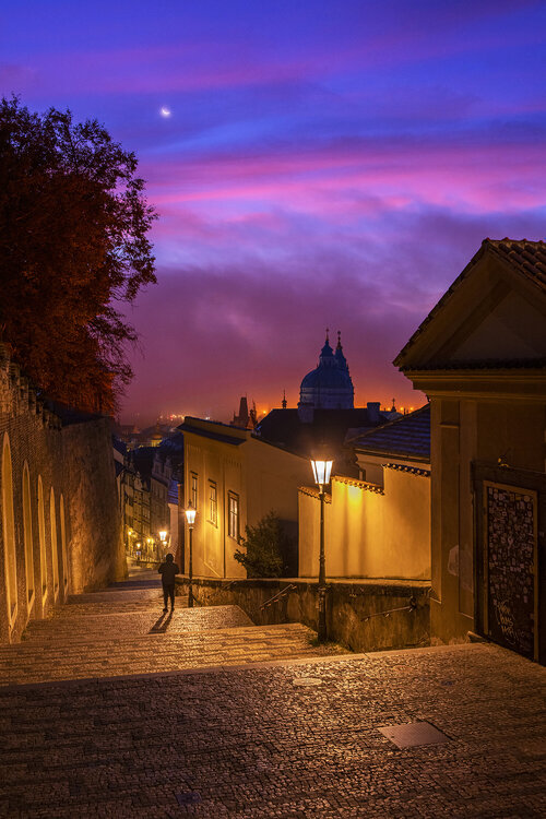 Magic morning at Castle Stairs   60x90 cm Peter Cech