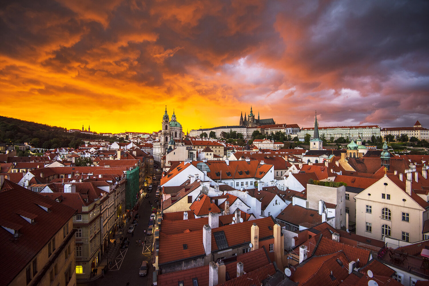 Hell above Prague 70x100 cm Peter Cech