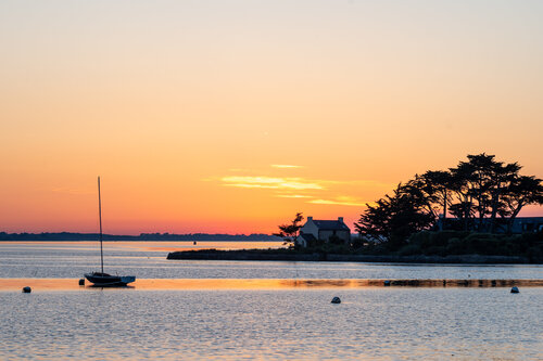 Sérénité du Soir à Quistinic di Philippe GUENIN, Fotografia in vendita su Singulart