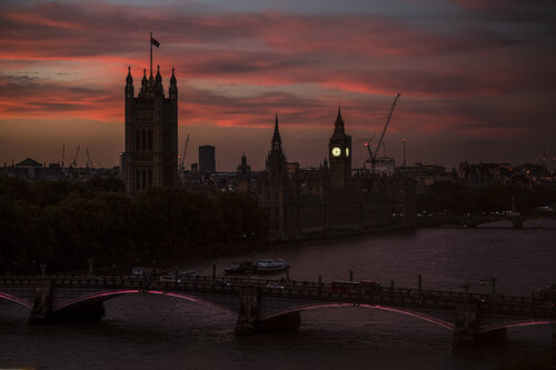 The Quiet Between Chimes von Olya Hill, Fotografie kaufen auf Singulart