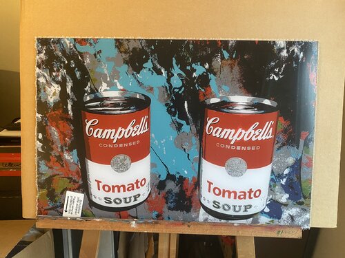 Die Mahlzeit des Künstlers im Atelier - Hommage in Acrylglas an Andy Warhol by Reinhard Brand, 인쇄 for Sale on Singulart