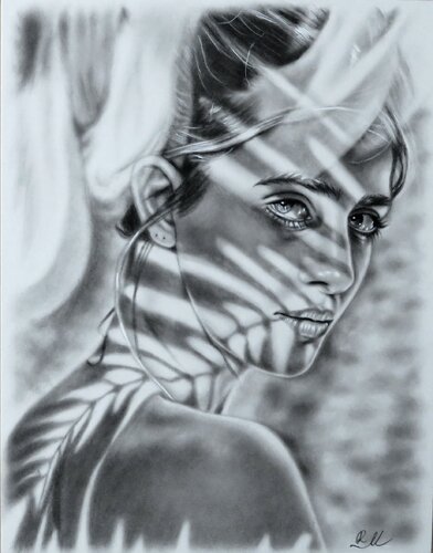 "Le ombre sul viso" by Monika Rembowska, Painting for Sale on Singulart