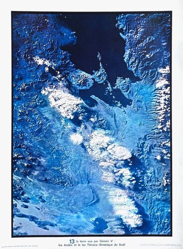 Documents géographiques - 13 La terre vue par Gemini V by COLLECTIF - DRAEGER TOURISME, Print for Sale on Singulart