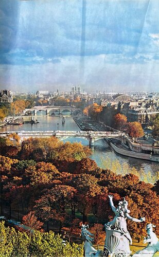 France - Paris perspective sur la Seine (Ph. Fronval) par COLLECTIF - DRAEGER TOURISME, Édition en vente sur Singulart